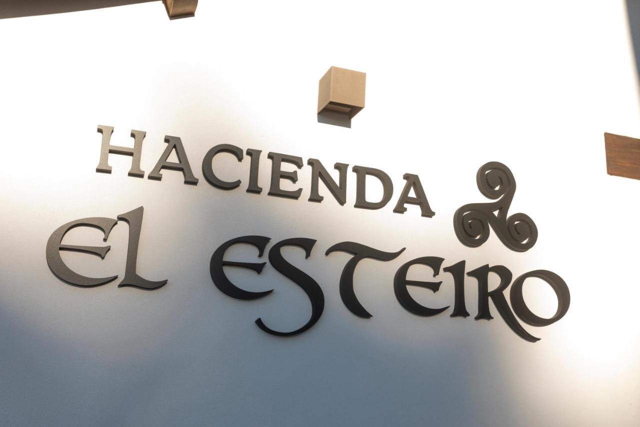 Hacienda El Esteiro - Villas Vacacionales Tapia De Casariego Exterior photo